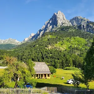 Maison d'hôtes Bujtina 2, Valbone