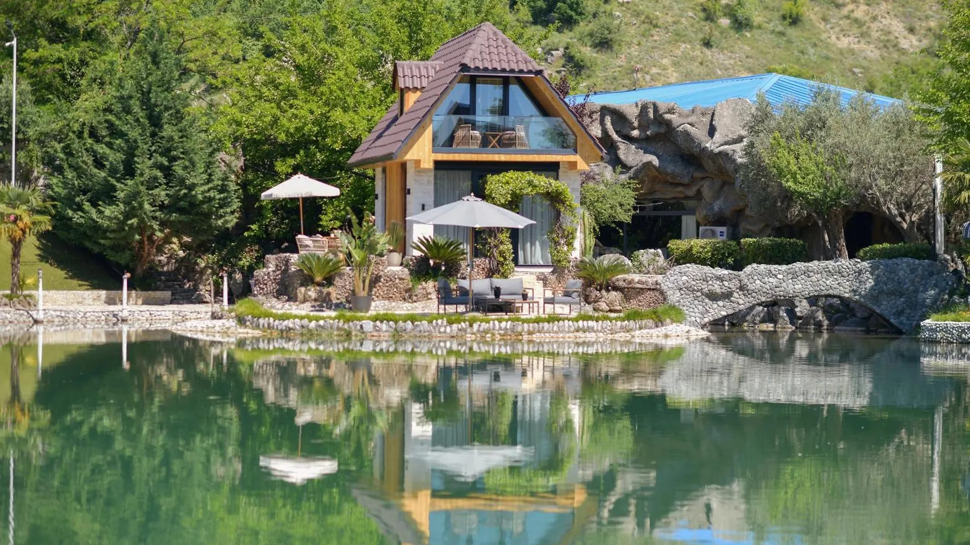 Hotel Kompleksi Turistik Dea Mjede